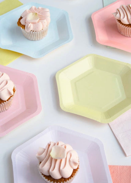 We Heart Pastels Hexagonal Shaped Plates - 12 Pack