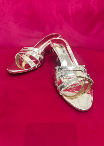 The Lovely Gold Metallic Dressy Kitten Heel Shoe