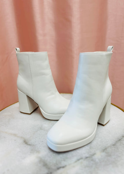 Shu Shop Bone Wadi Ankle Boot