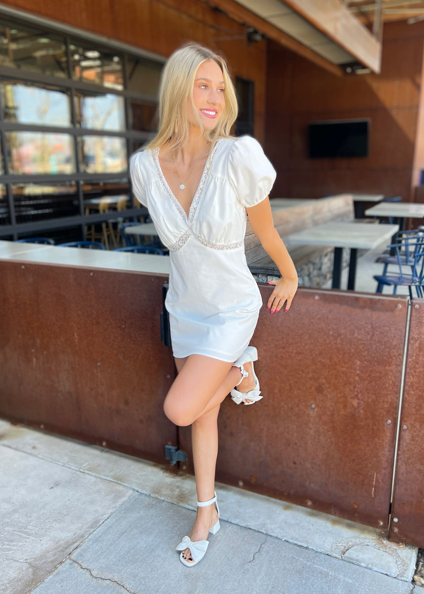Gossip Girl White Lace Trimmed Mini Dress – Pink Attitude Boutique Gossip Girl White Lace Trimmed Mini Dress – Pink Attitude Boutique