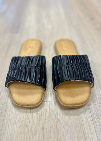 Beach By Matisse Viva Black Slide Sandal