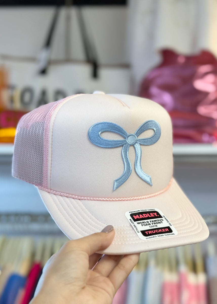 Cutesie Pink & Blue Bow Trucker Hat – Pink Attitude Boutique display picture 2