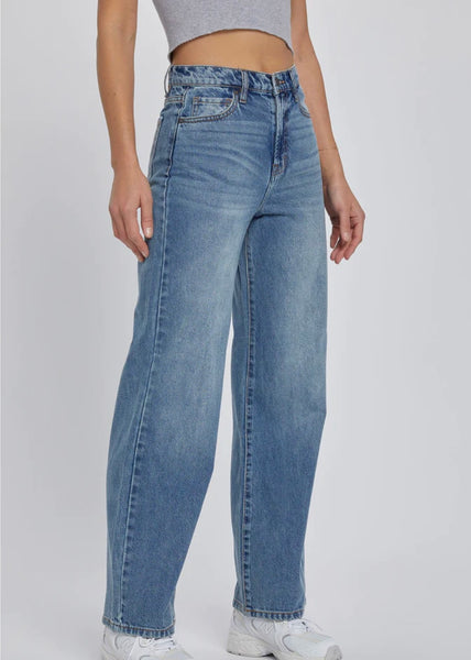 Logan Classic Dad Jeans