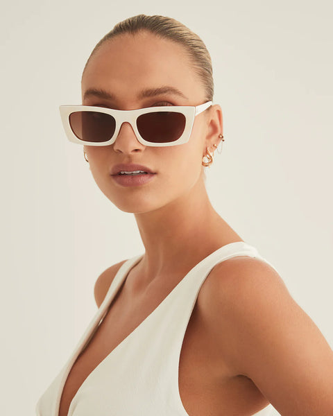 The Crawford Sunglasses - Ivory / Maple Tort Honey- Fade Lens