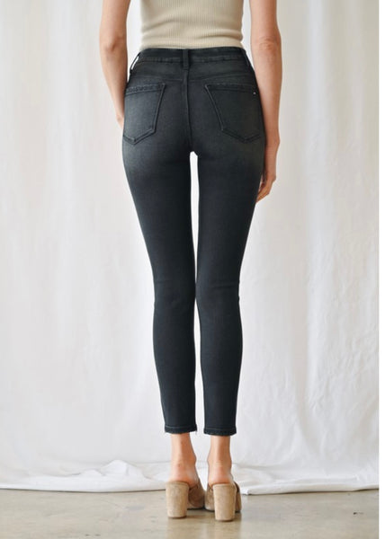 Lucy High Rise Black Ankle Skinny - SIZE 29