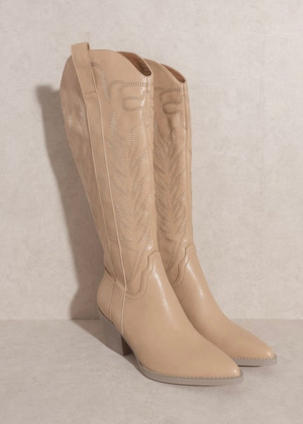 Giddy Up Nude Cowgirl Boots