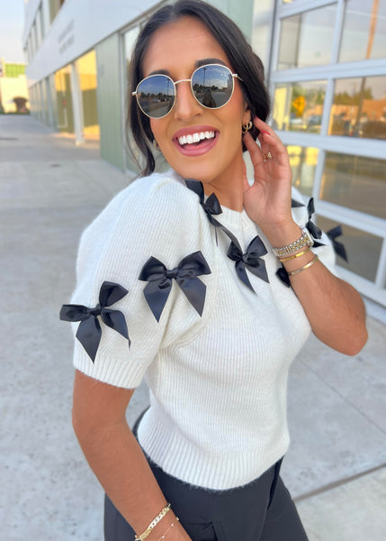 Always Wishing White Sweater Top W/Black Bows