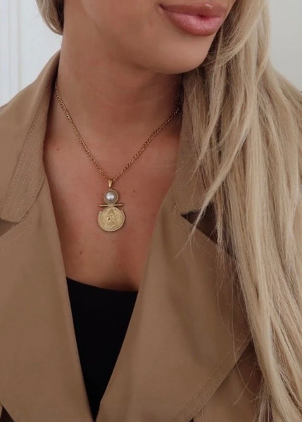 Macy Gold Coin Necklace