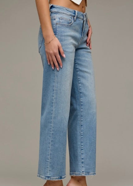 Ella Low Rise Cropped Straight Fit Denim