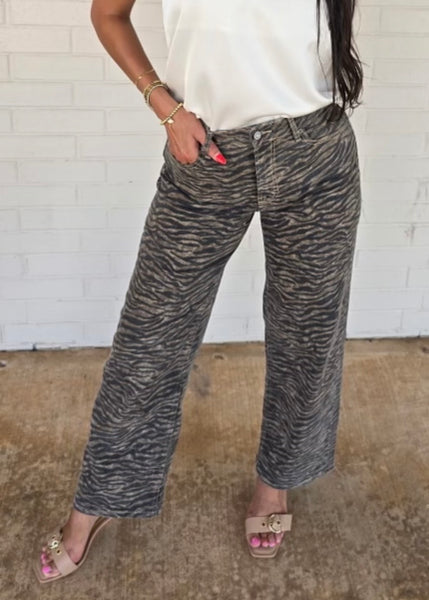 Aria Tiger Striped Jeans