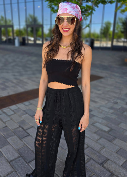 Still With It Scalloped Cropped Tube Top - Black