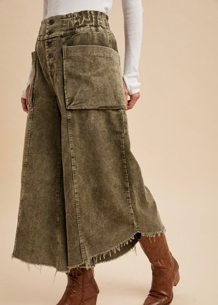 Seasonal Olive Corduroy Fray Hem Pants