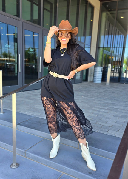 T-Shirt & Lace Black Oversize Dress