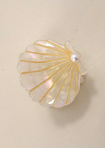 Seashell White Hair Claw Clips