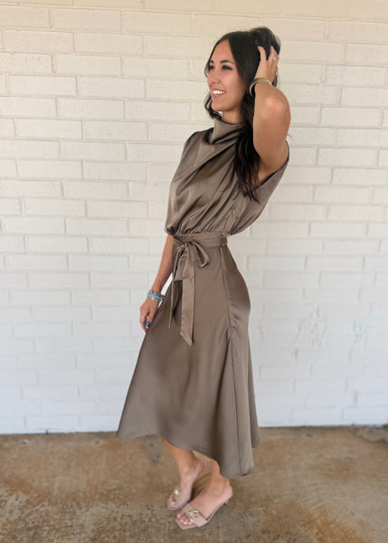 Timeless Elegance Mocha Sleeveless Midi Dress