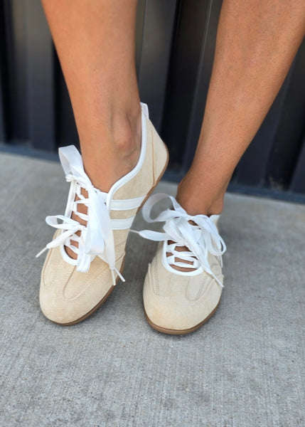 Vintage Havana Bally 5 Ribbon Laced Sneaker