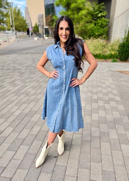Favorite Find Sleeveless Denim Midi Dress