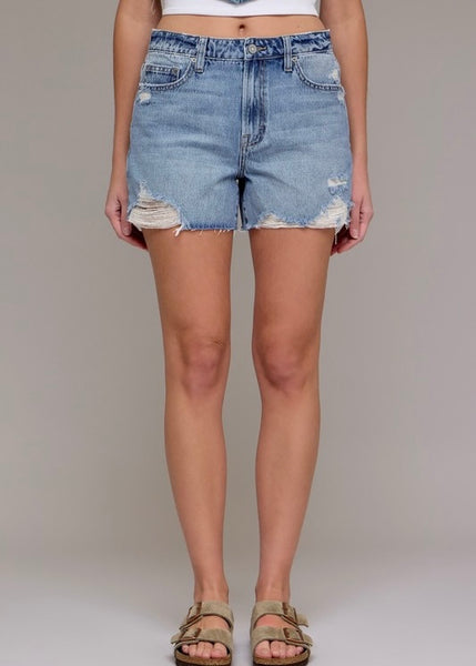 Selena Medium Wash Dad Short