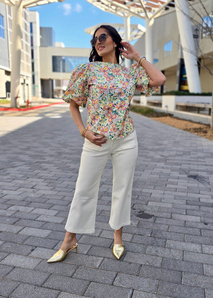 Springtime Floral Puff Sleeve Blouse