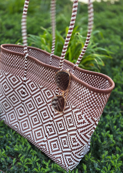 Summer Of Color Woven Single Strap Tote Bag/Brown & White