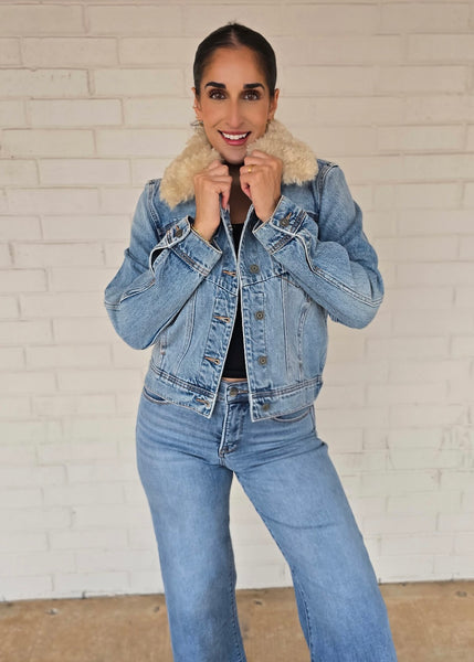 Think Faux Fur Collar Denim Jacket