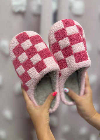 Pink Checkered Pattern Slippers