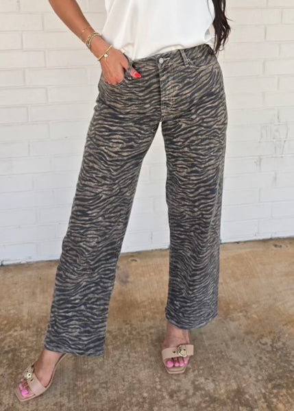 Aria Tiger Striped Jeans