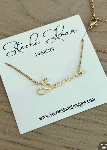 Oklahoma Sooners Gold Script Necklace
