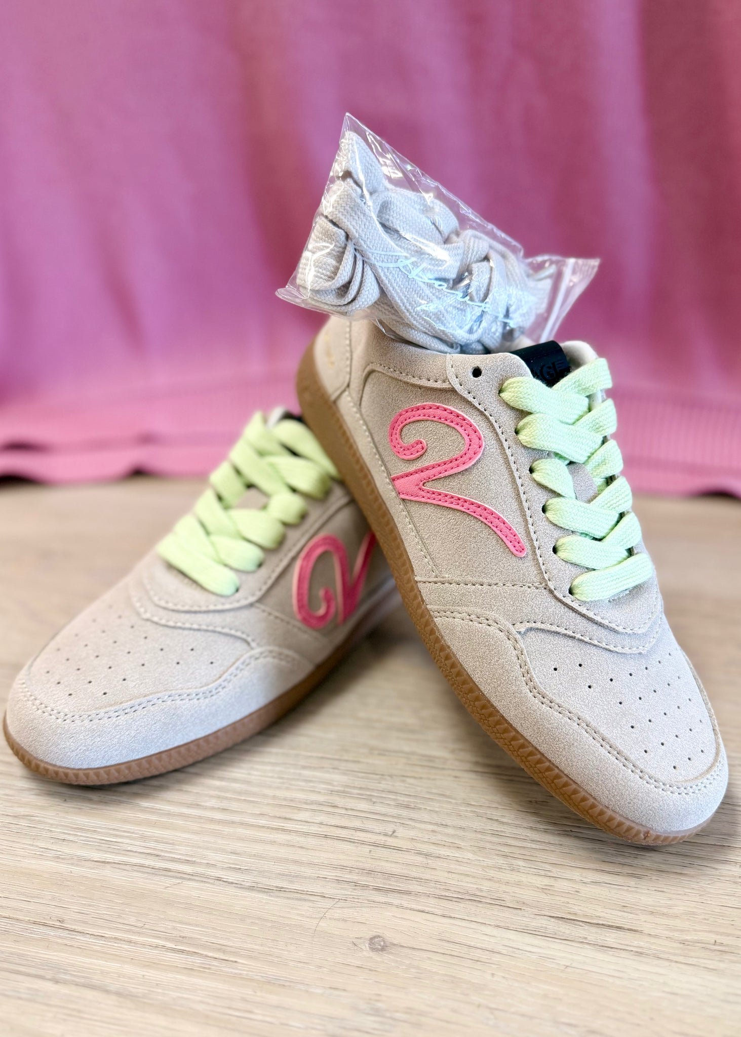 Vintage Havana Whiz Suede Sneaker