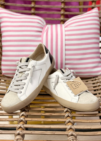 Shu Shop: Robbie Black/White Sneaker