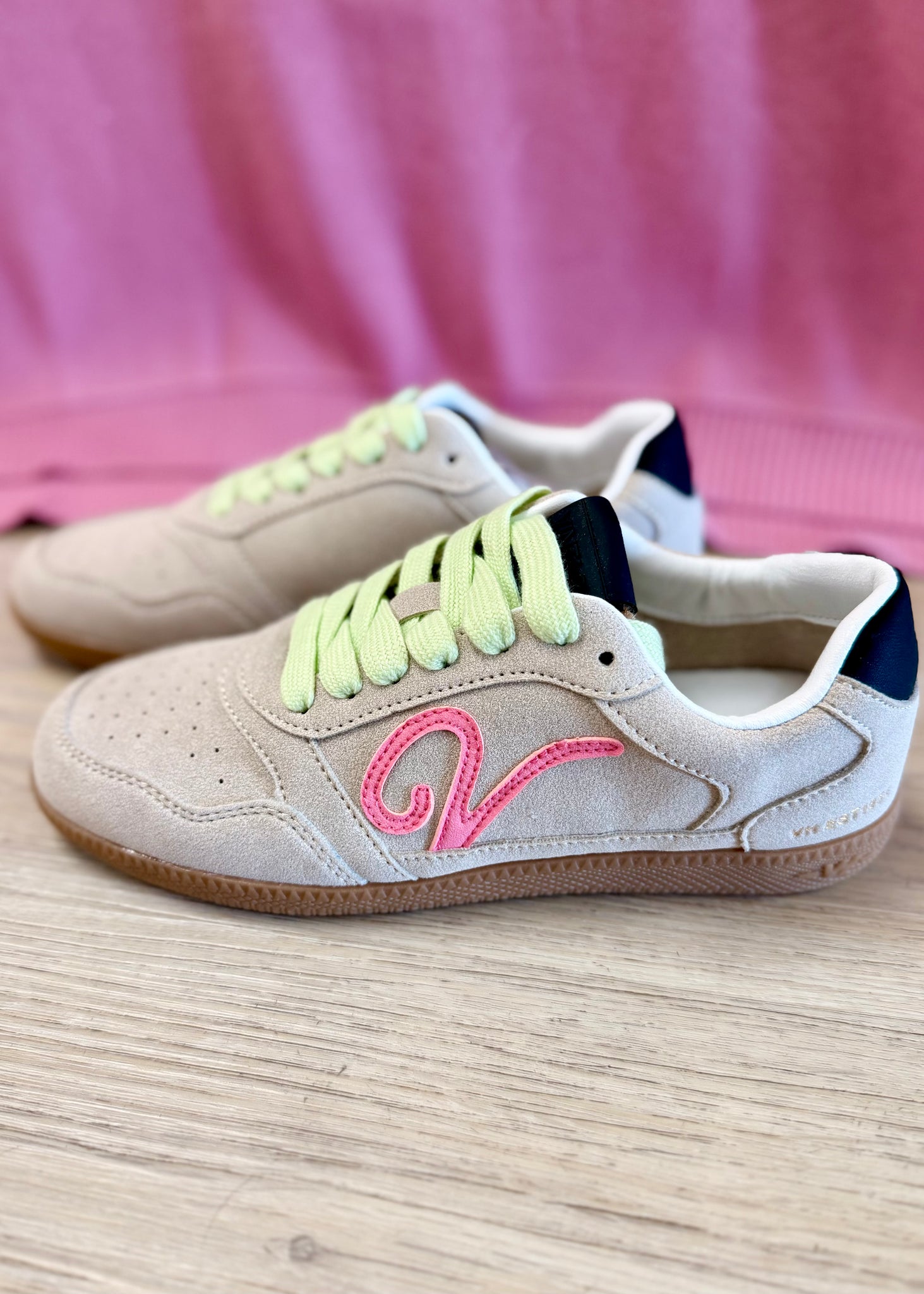 Vintage Havana Whiz Suede Sneaker