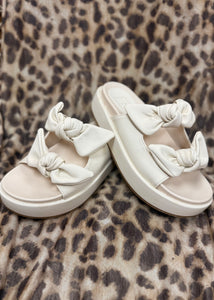Kiki Bone Bow Platform Sandal
