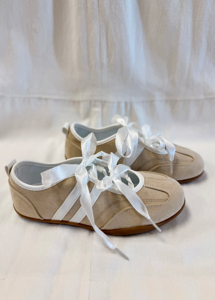 Vintage Havana Bally 5 Ribbon Laced Sneaker