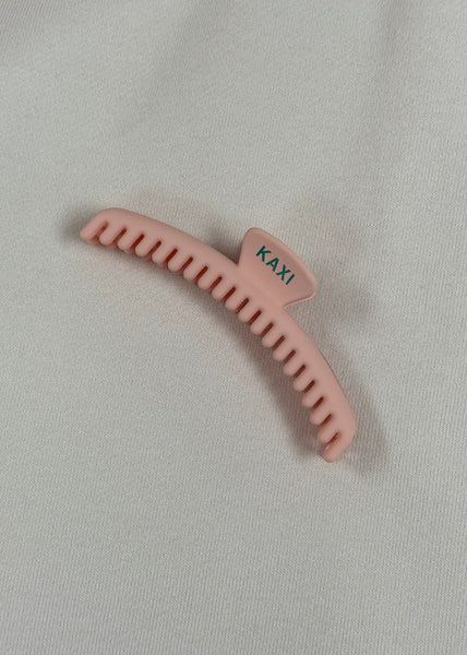 Midi Hold Everything Claw in Light Pink