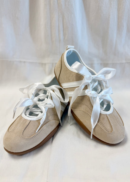 Vintage Havana Bally 5 Ribbon Laced Sneaker