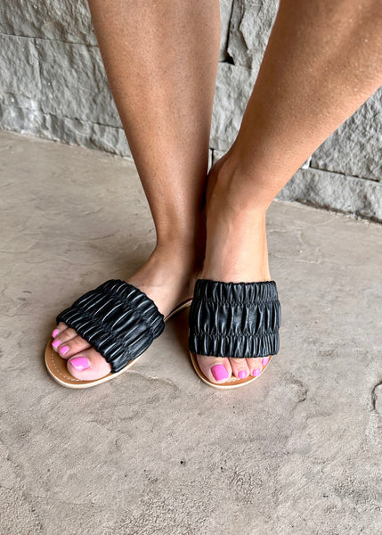 Matisse Channel Black Slide Sandal