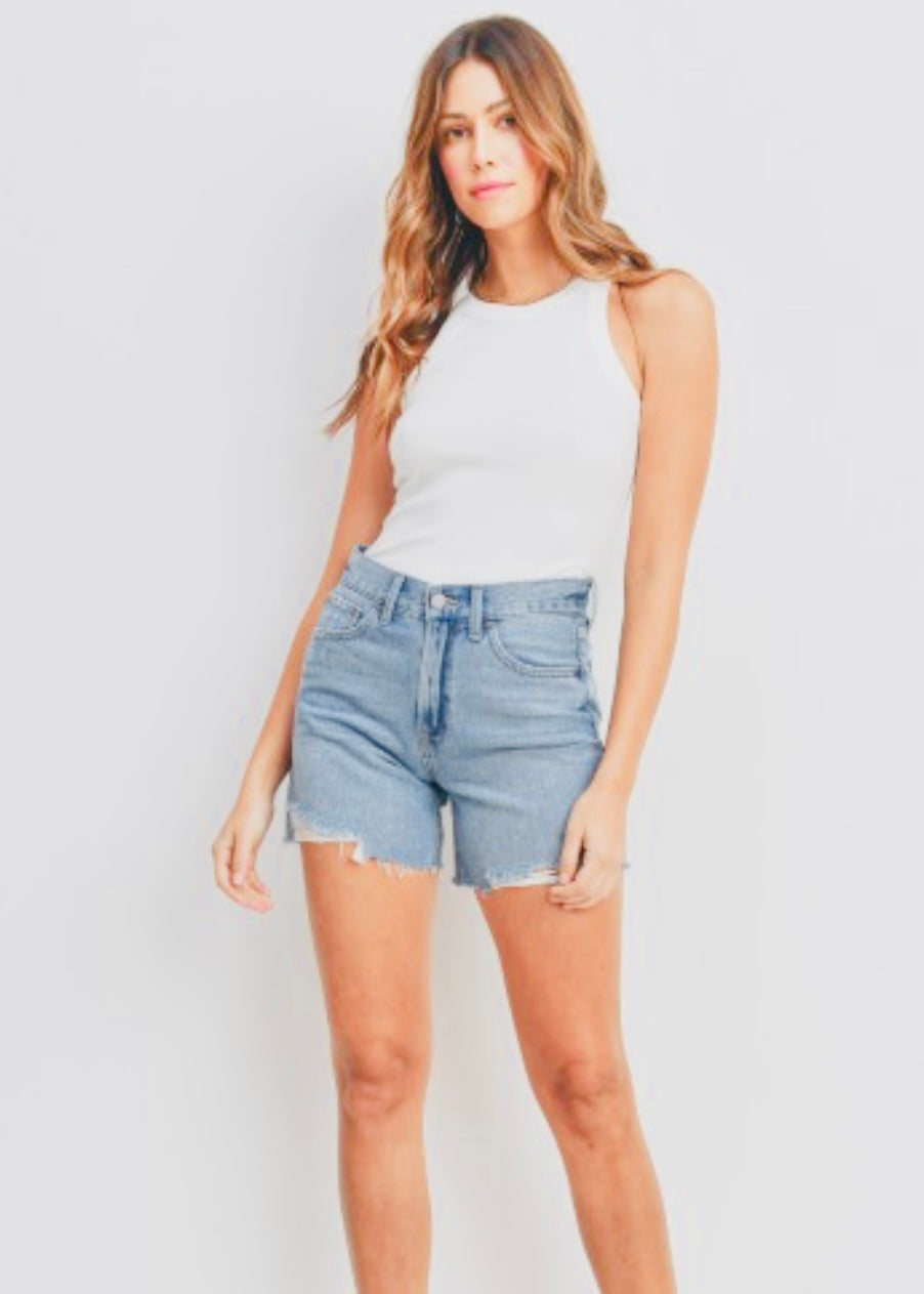 Flavia High Rise Boyfriend Short