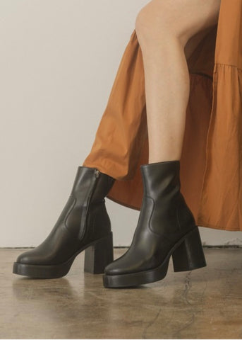 Alexandra Ankle Boots - Black