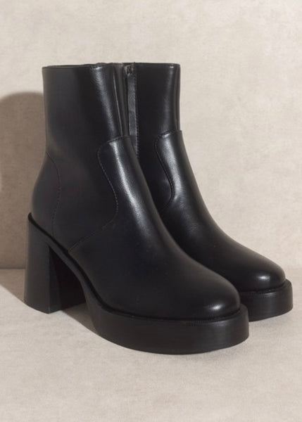 Alexandra Ankle Boots - Black
