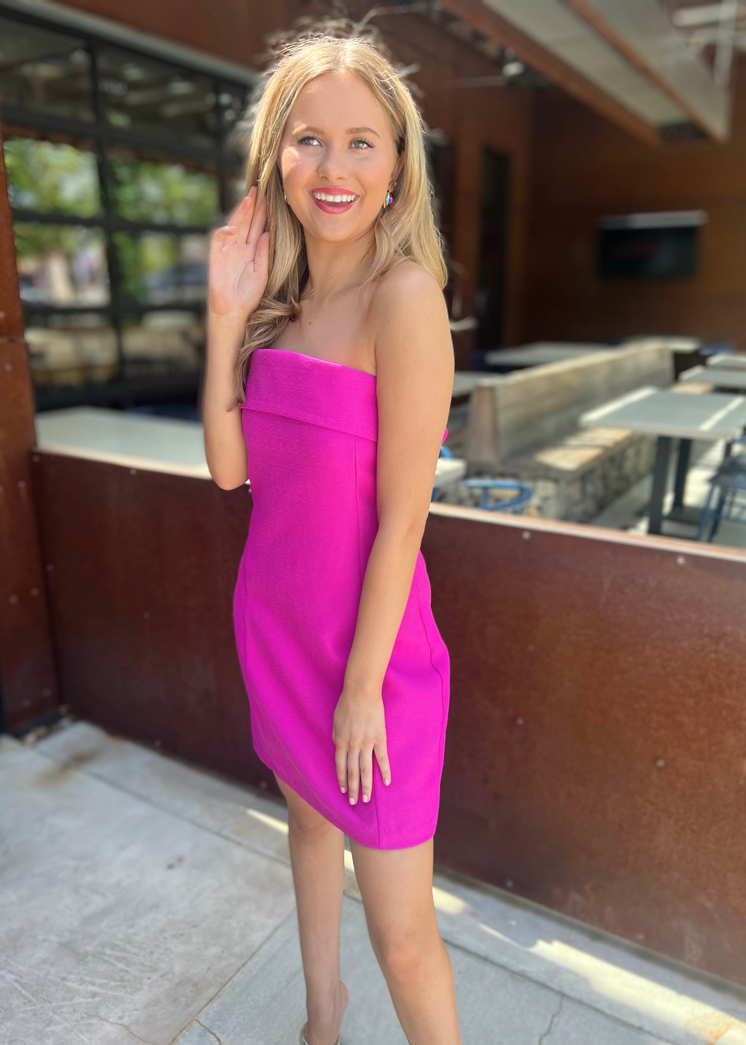 Happiness Is Magenta Strapless Mini Dress MEDIUM Happiness Is Magenta Strapless Mini Dress MEDIUM