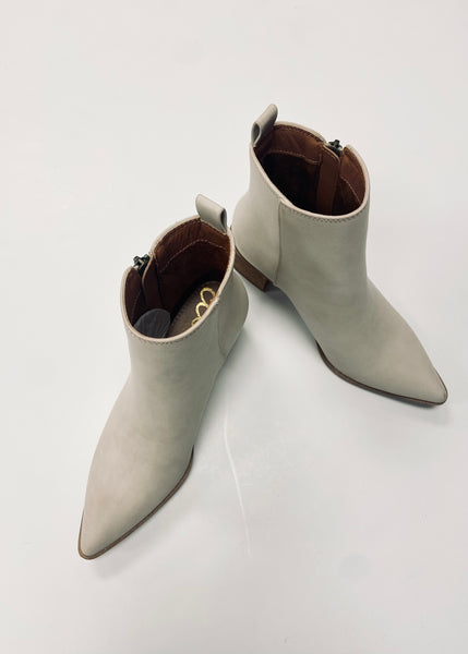 Cindy Bootie - Sand - SIZE 8